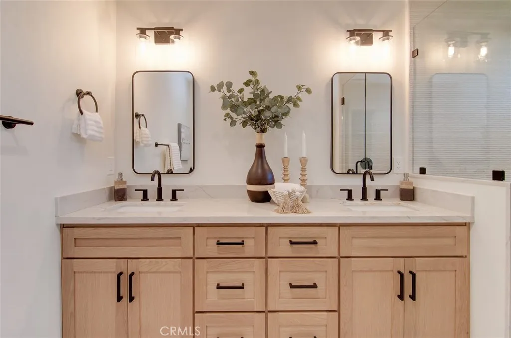 8652 Royer, Huntington Beach, California 92647 home-pic-13